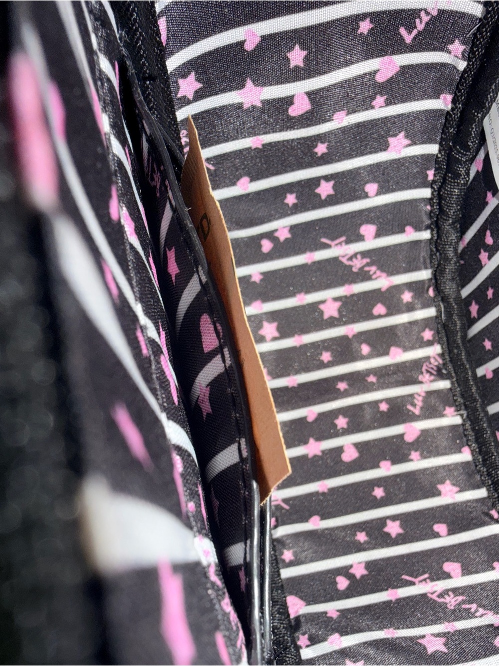 Betsy Johnson Black & Pink Skull Novelty Crossbody NWT - Picture 3 of 3